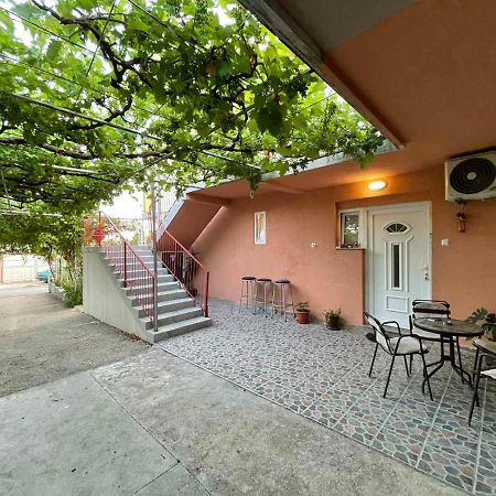 Apartmani Miro Требине Екстериор снимка